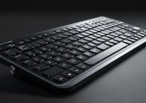 罗技m720