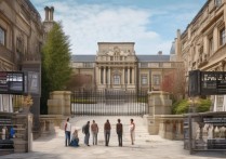 大学按照什么录取？录取分数线是怎么定的？